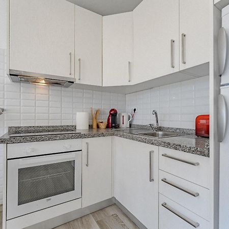 Primavera Tranquil Retreat 2-Bedroom Apartment With Balcony, Garden View & Fiber Wifi أرونا المظهر الخارجي الصورة